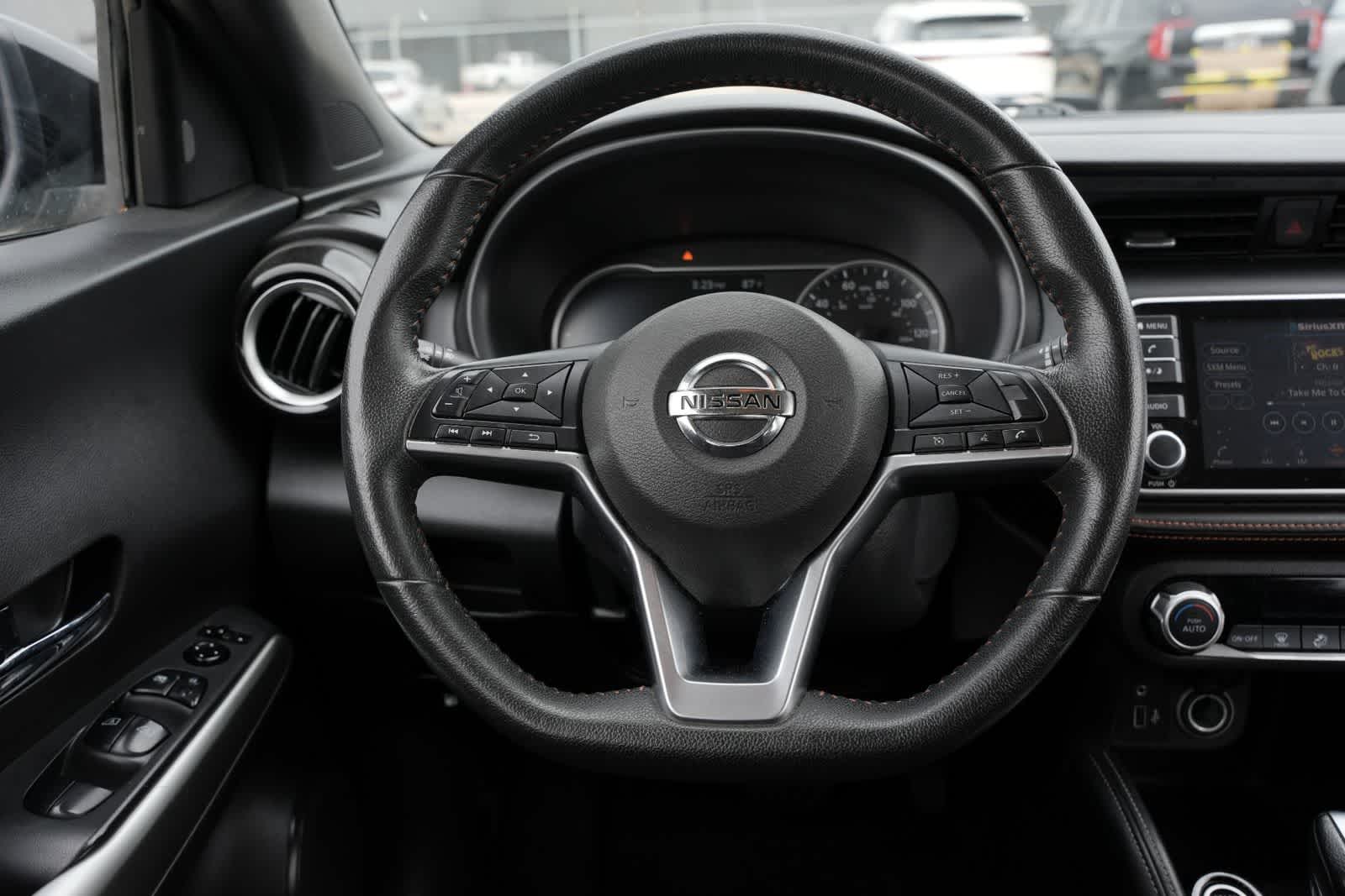 2020 Nissan Kicks SR