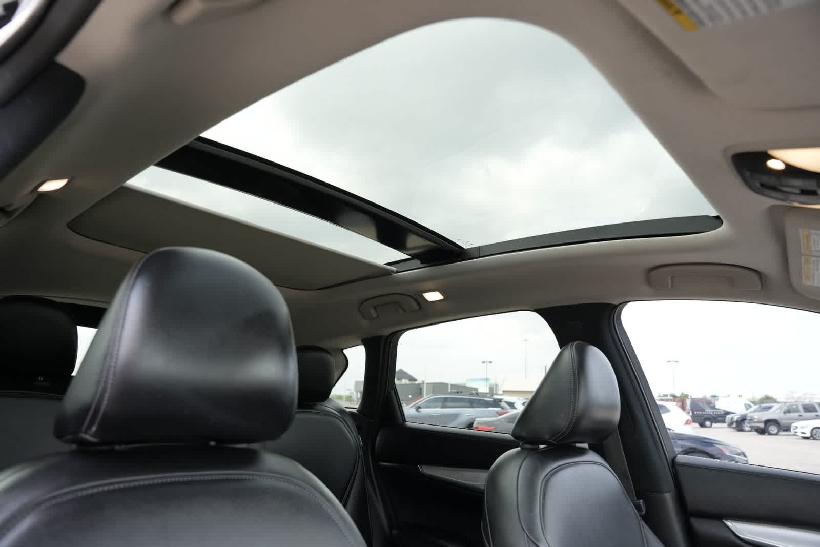 2021 INFINITI QX50 LUXE