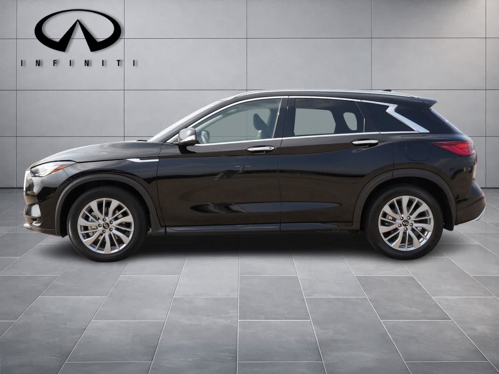 2023 INFINITI QX50 LUXE