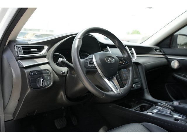 2023 INFINITI QX50 LUXE