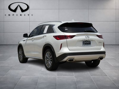 2023 INFINITI QX50 LUXE