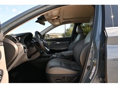 2023 INFINITI QX50 LUXE