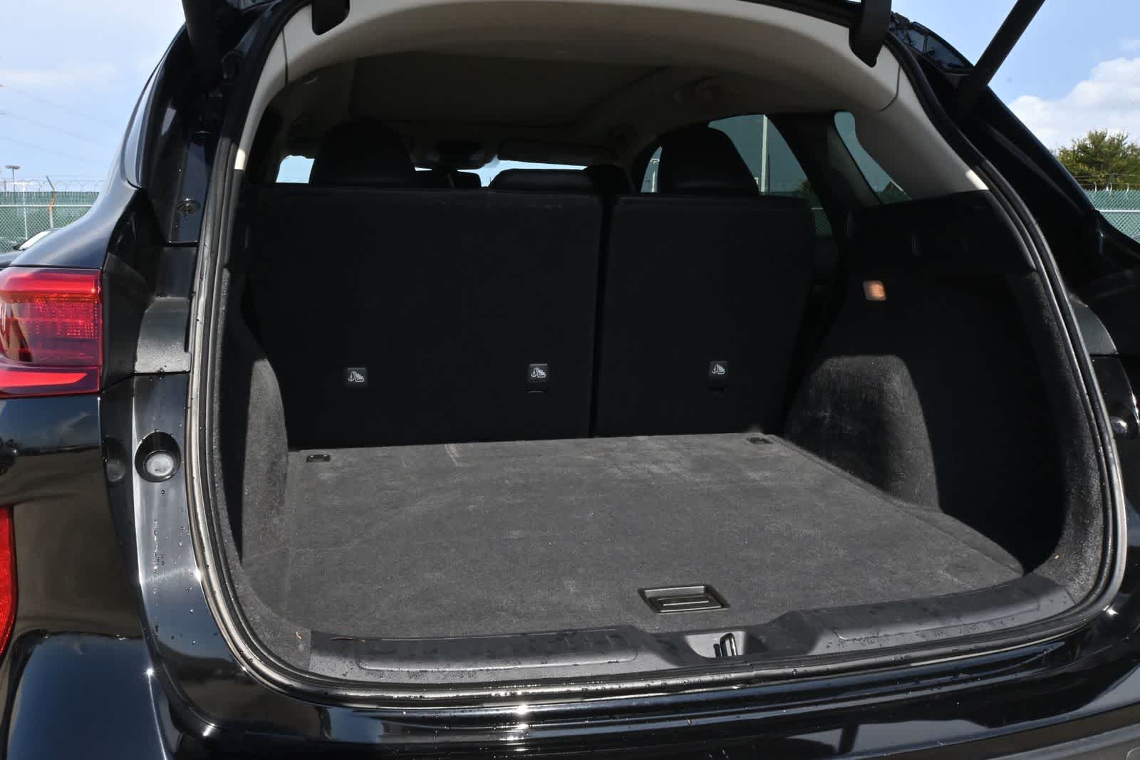 2021 INFINITI QX50 LUXE