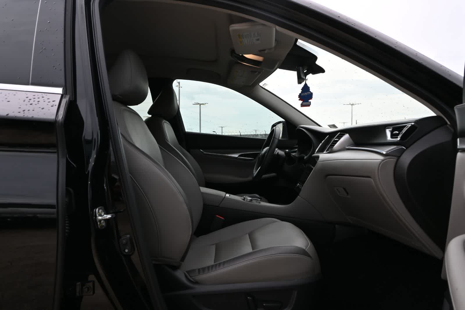 2024 INFINITI QX50 LUXE