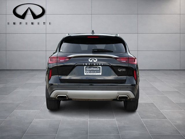 2023 INFINITI QX50 LUXE