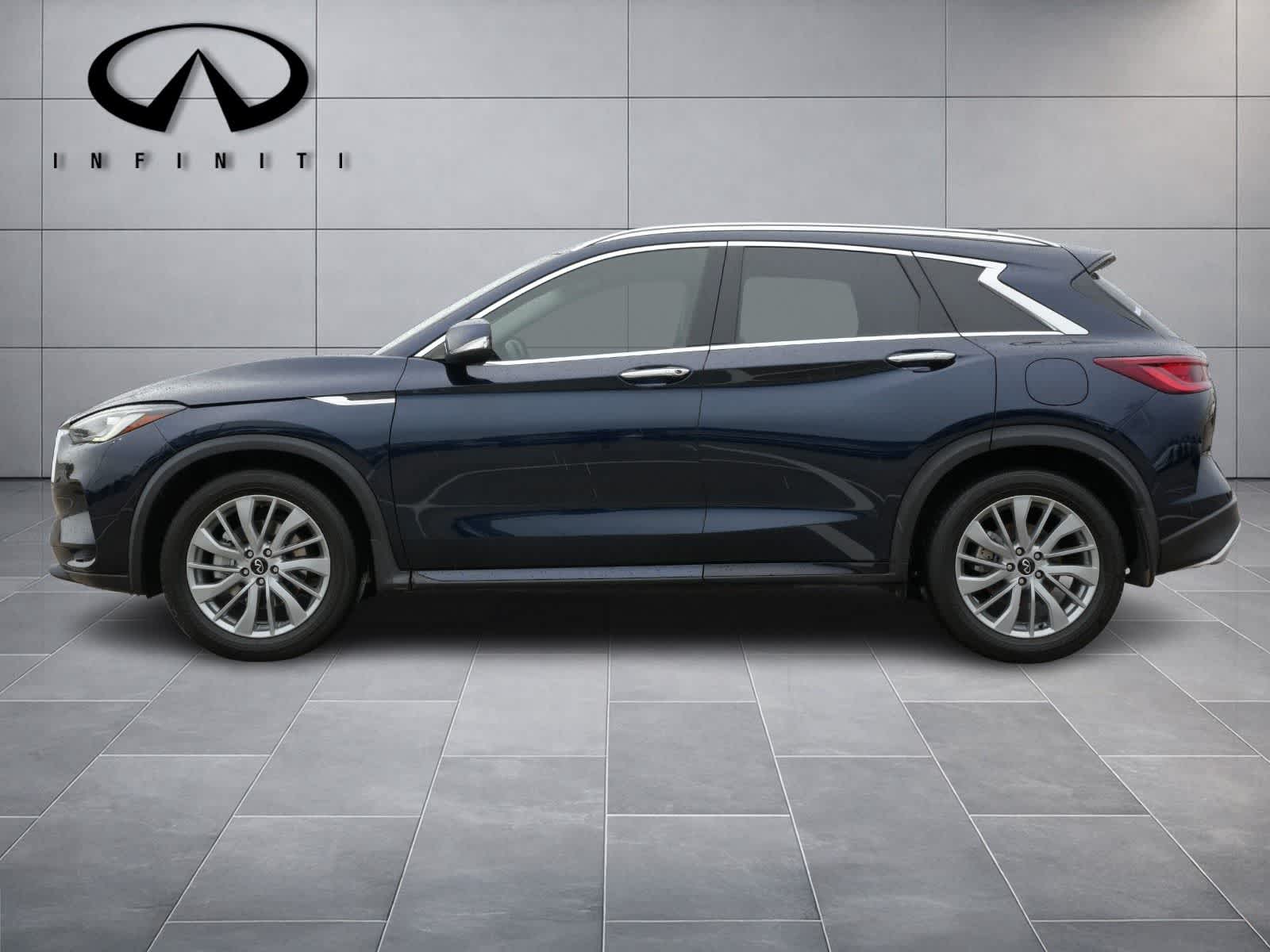 2023 INFINITI QX50 LUXE