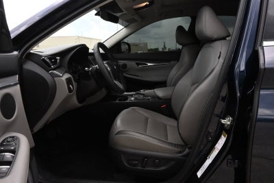 2023 INFINITI QX50 LUXE