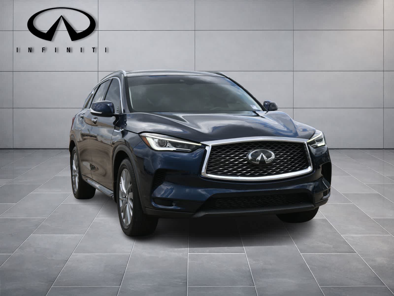 2023 INFINITI QX50 LUXE