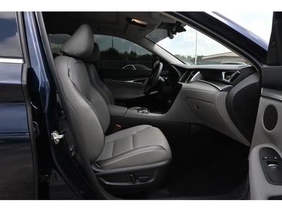 2023 INFINITI QX50 LUXE