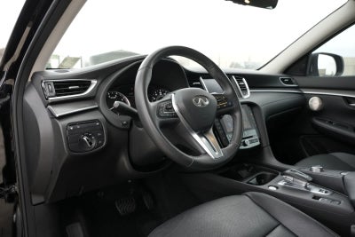 2023 INFINITI QX50 LUXE