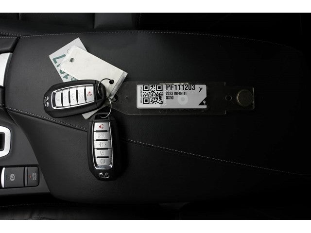 2023 INFINITI QX50 LUXE