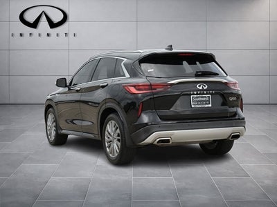 2023 INFINITI QX50 LUXE