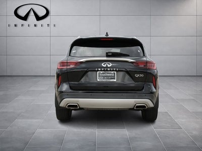 2023 INFINITI QX50 LUXE