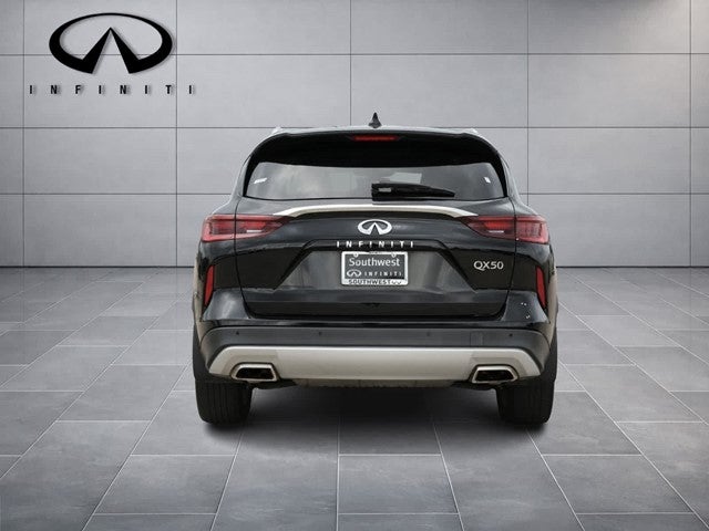 2023 INFINITI QX50 LUXE