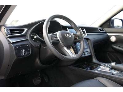 2023 INFINITI QX50 LUXE