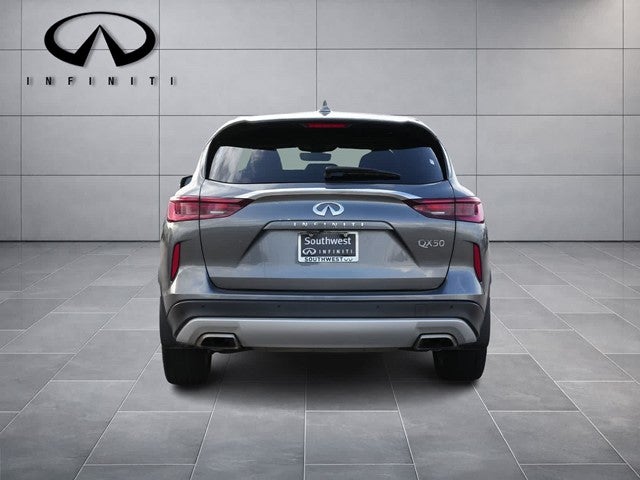 2023 INFINITI QX50 LUXE