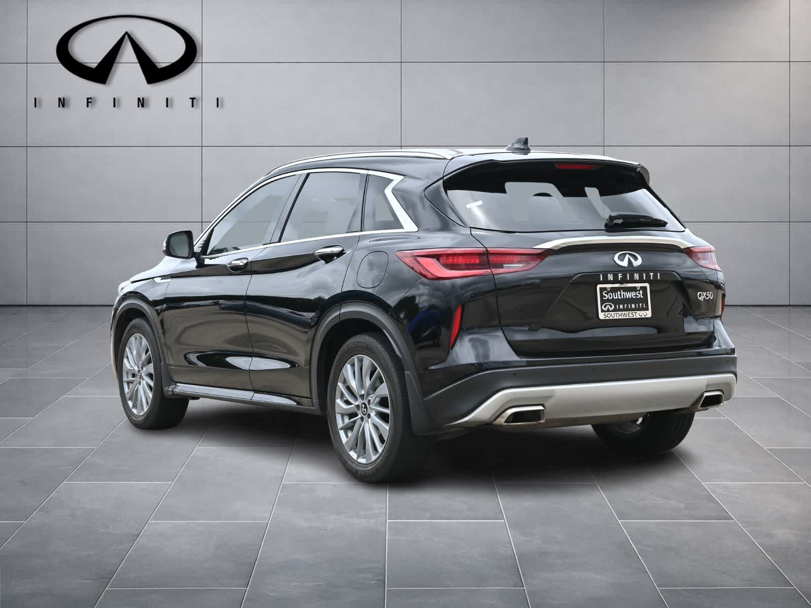 2023 INFINITI QX50 LUXE