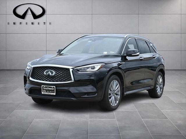 2023 INFINITI QX50 LUXE
