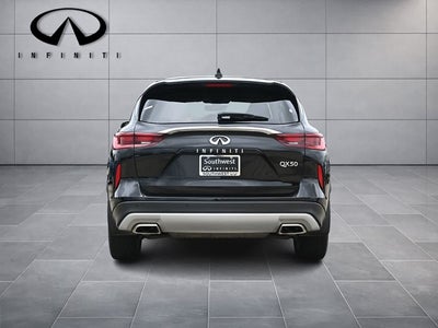2023 INFINITI QX50 LUXE