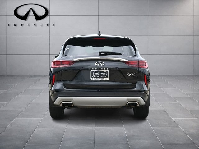 2023 INFINITI QX50 LUXE