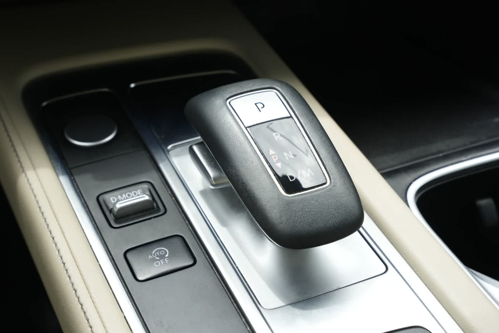 2025 INFINITI QX50 LUXE