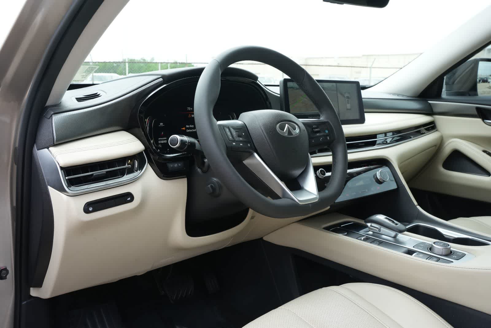 2025 INFINITI QX50 LUXE