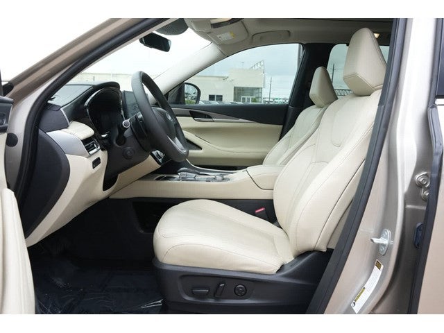 2025 INFINITI QX50 LUXE