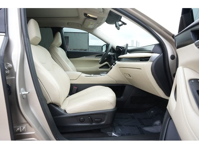 2025 INFINITI QX50 LUXE