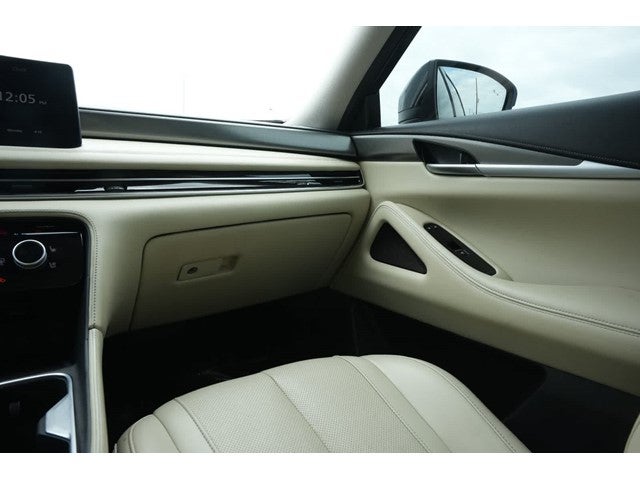 2025 INFINITI QX50 LUXE