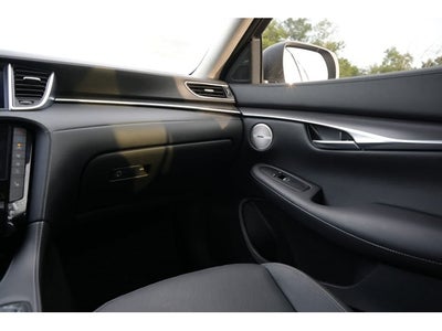 2025 INFINITI QX50 LUXE