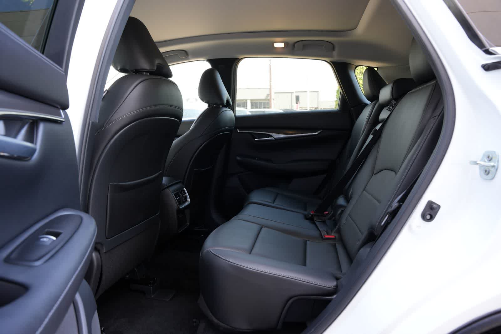 2025 INFINITI QX50 LUXE