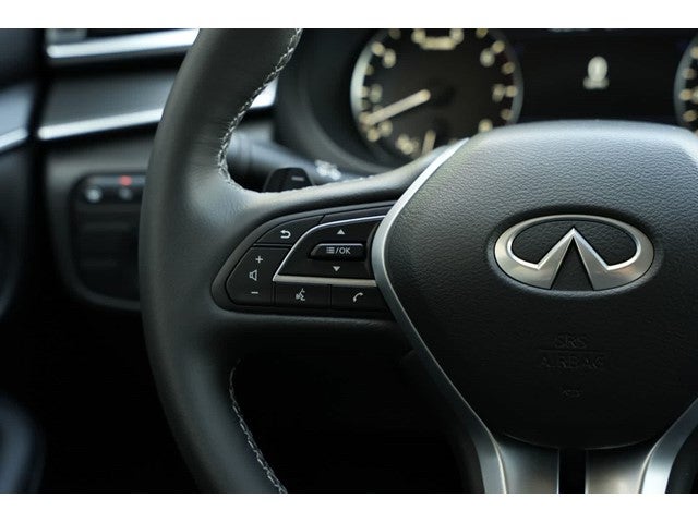 2025 INFINITI QX50 LUXE