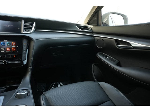 2025 INFINITI QX50 LUXE