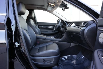 2025 INFINITI QX50 LUXE
