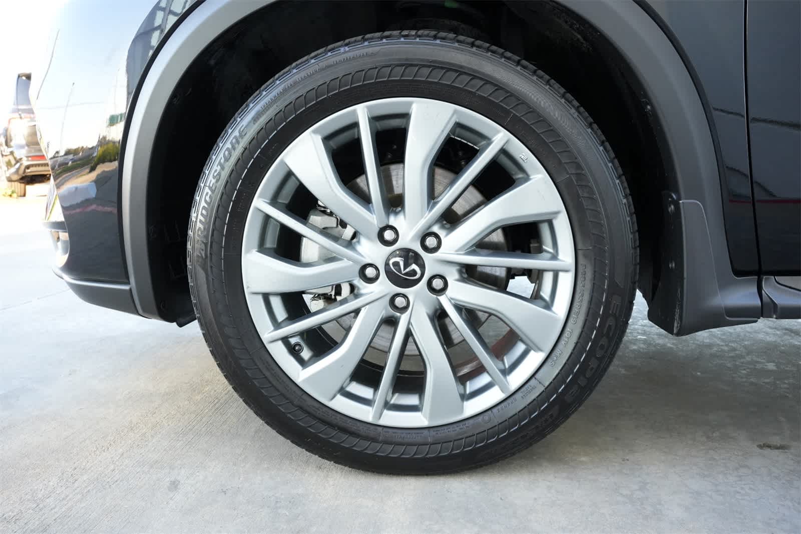 2025 INFINITI QX50 LUXE