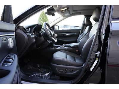 2025 INFINITI QX50 LUXE