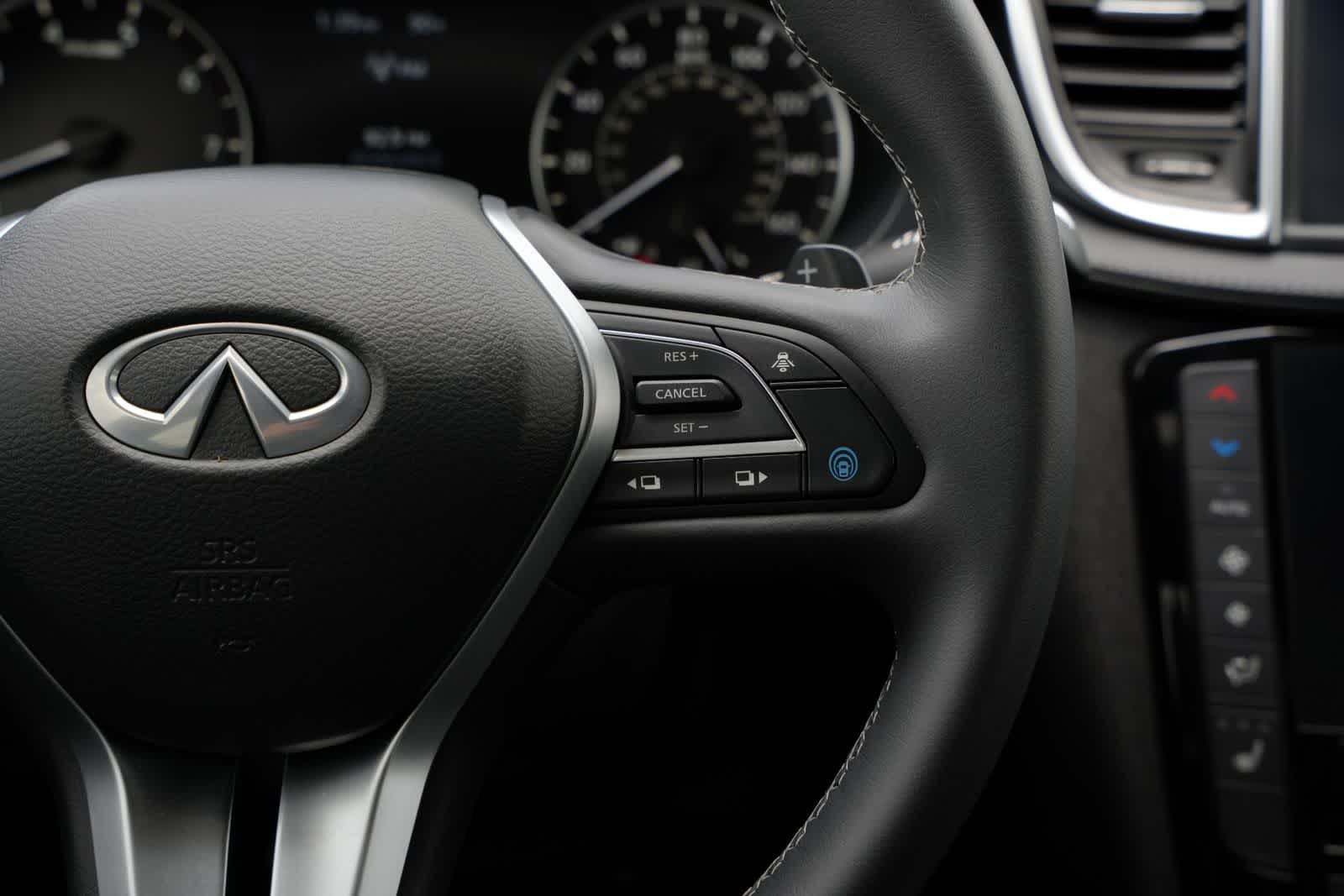 2025 INFINITI QX50 LUXE