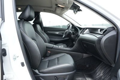 2025 INFINITI QX50 LUXE