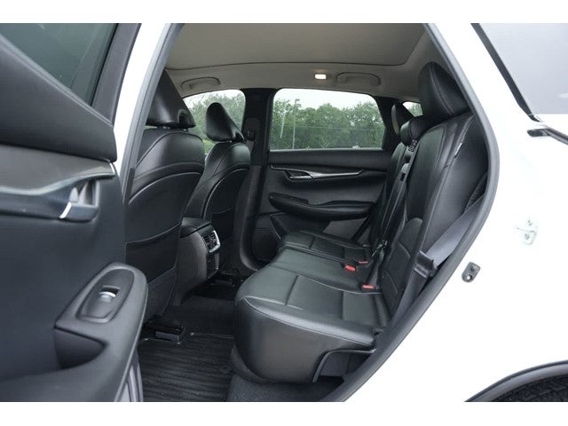 2025 INFINITI QX50 LUXE
