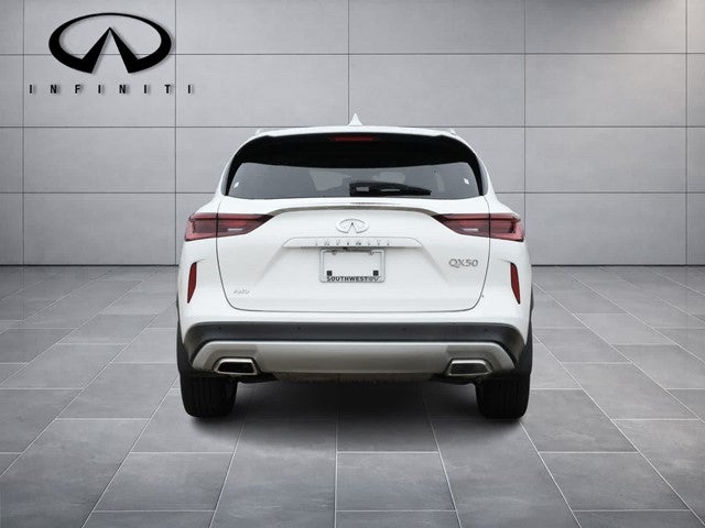 2025 INFINITI QX50 LUXE