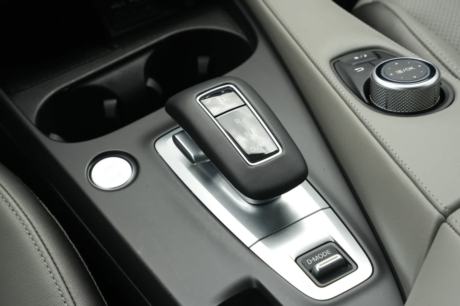 2025 INFINITI QX50 LUXE