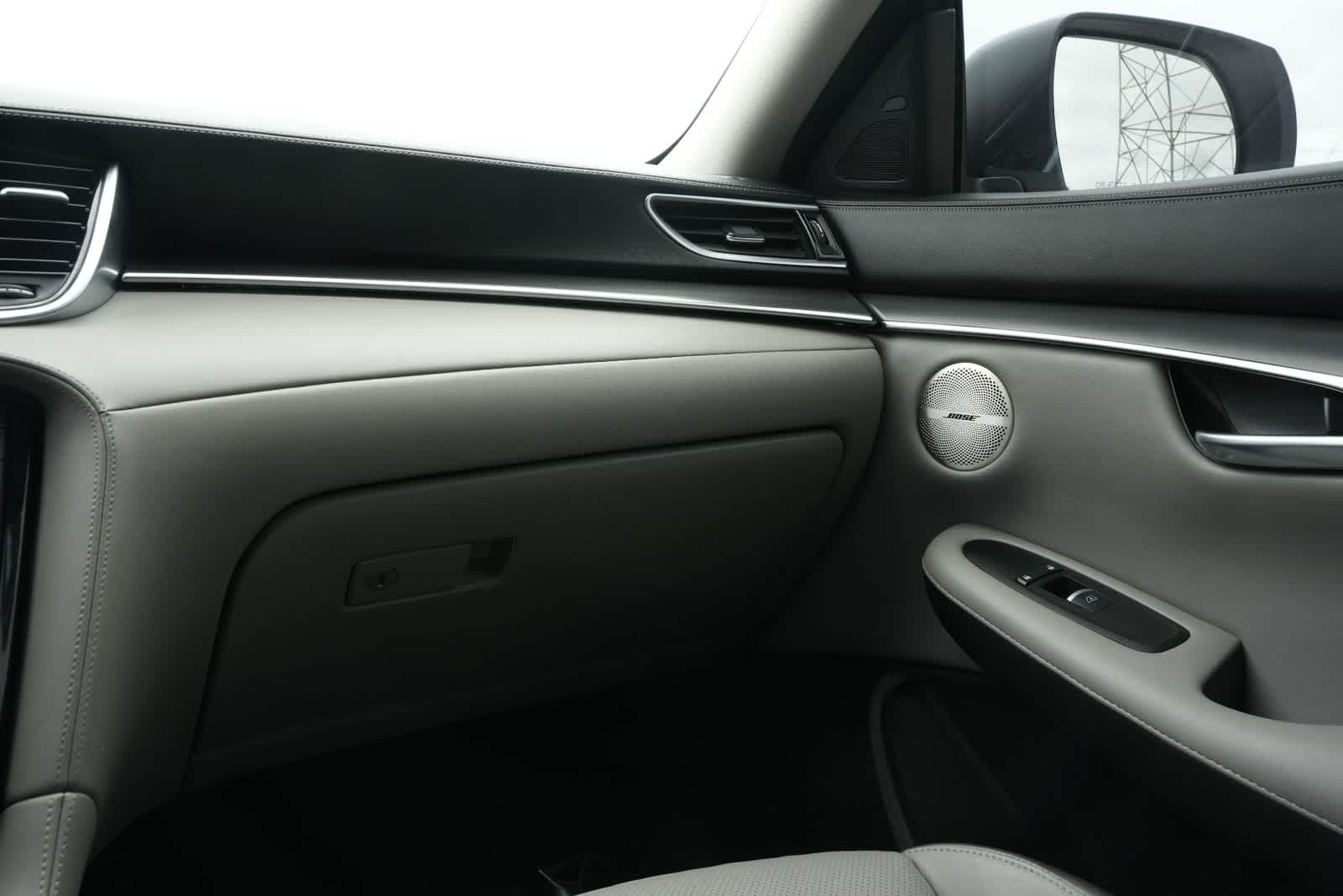 2025 INFINITI QX50 LUXE