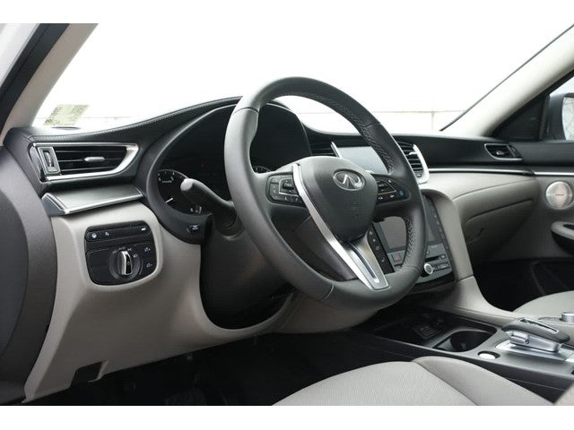 2025 INFINITI QX50 LUXE