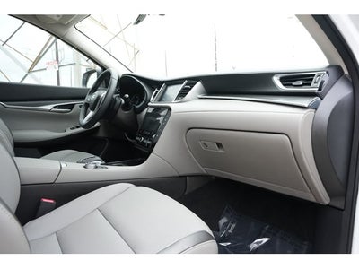 2025 INFINITI QX50 LUXE