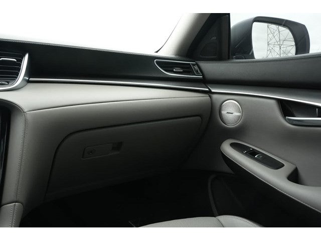 2025 INFINITI QX50 LUXE