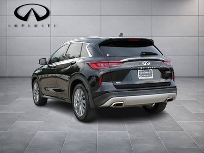 2023 INFINITI QX50 LUXE