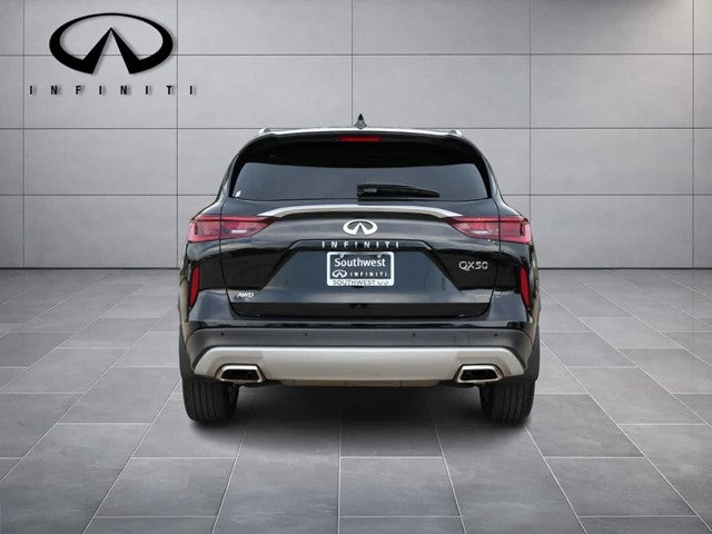 2023 INFINITI QX50 LUXE