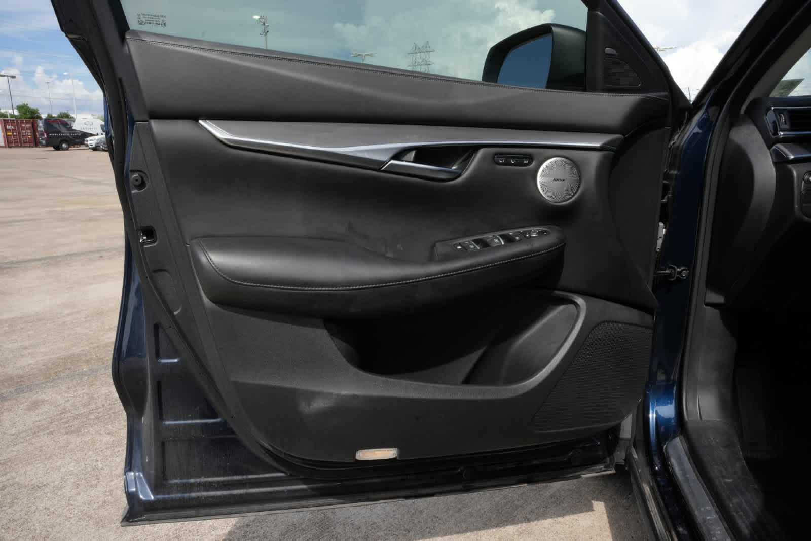 2023 INFINITI QX50 LUXE