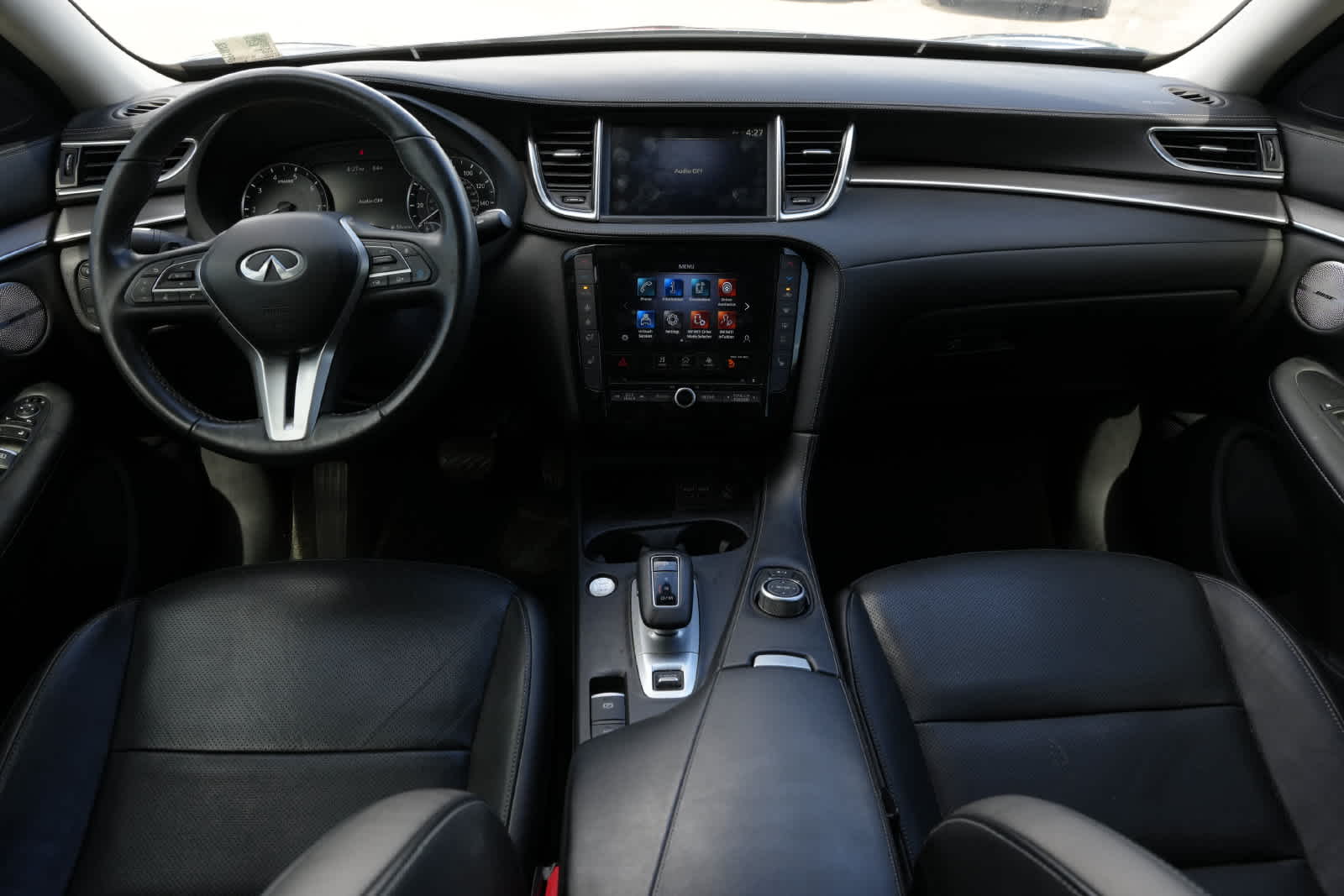 2023 INFINITI QX50 LUXE