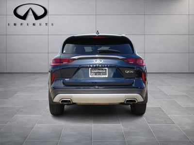 2023 INFINITI QX50 LUXE